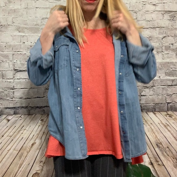 ‼️LULAROE PERFECT T Red Size Medium‼️ - Picture 6 of 16